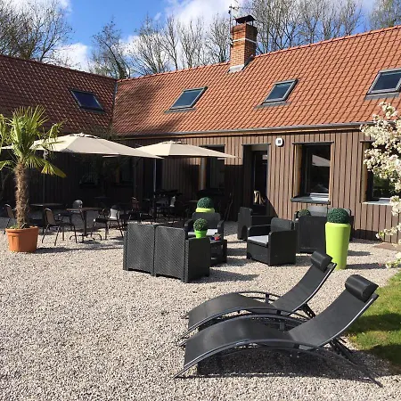 Le Domaine De - Legends Bed & Breakfast Wail