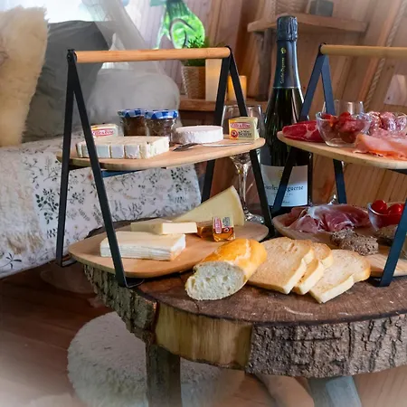 לינה וארוחת בוקר Le Domaine De - Legends 3*