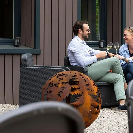 לינה וארוחת בוקר Le Domaine De - Legends 3*