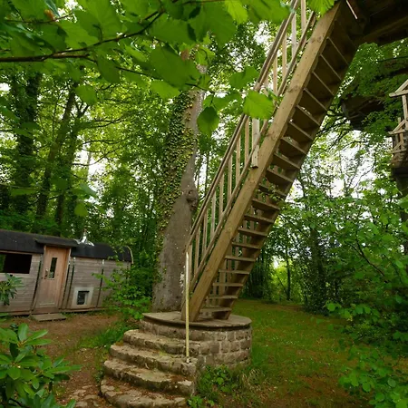 Le Domaine De - Legends Wail