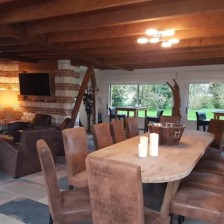 לינה וארוחת בוקר Le Domaine De - Legends Wail