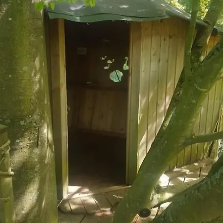 Le Domaine De - Legends Wail