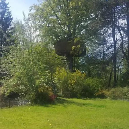 לינה וארוחת בוקר Le Domaine De - Legends 3*