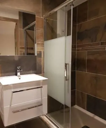 Oda ve Kahvaltı Le Domaine De - Legends