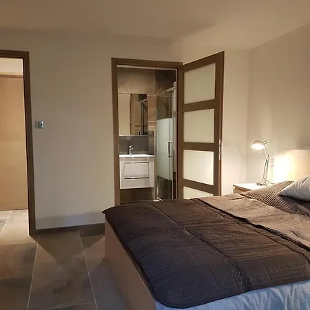 Le Domaine De Legends Resort 3*